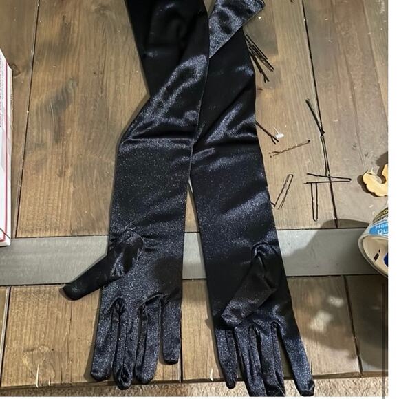 Yennefer Witcher cosplay - Picture 4 of 10